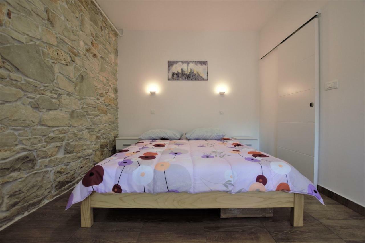 Studio Apartman Danijela Pula Exteriér fotografie