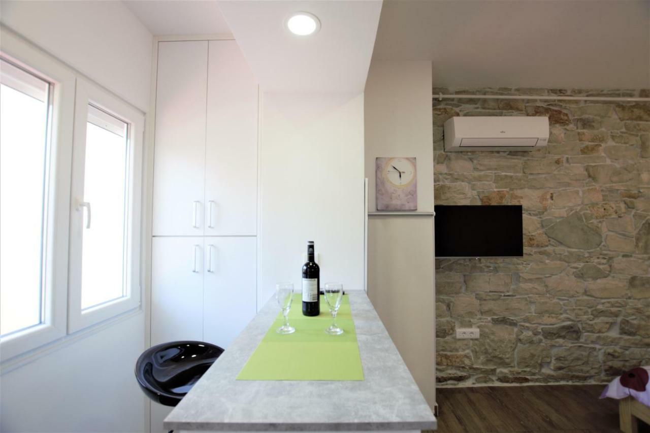 Studio Apartman Danijela Pula Exteriér fotografie